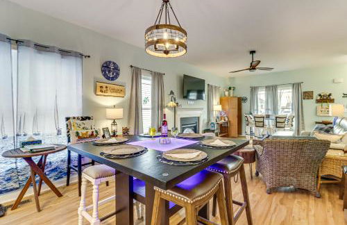 Walk to Bay Home with Fenced Yard in Colonial Beach - Foto 3