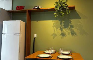 Studio com Garagem, Térreo com Acesso privativo e WIFI, a 5 Minutos do Centro - Foto 6