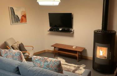 Chalet Moose - Photo 2