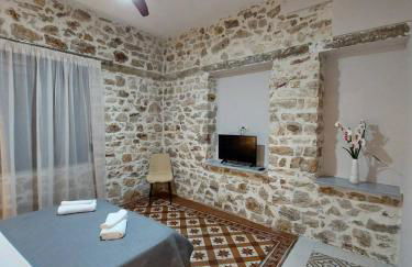 Stone-built Villa Nesseris 80 m2 - Photo 20