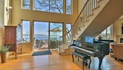 Casa dAmore Extravagant Lakefront Villa! - Foto 4