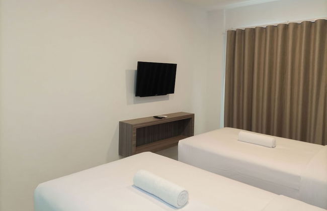 Simply Look And Cozy Studio At De Prima Apartment - Photo 2