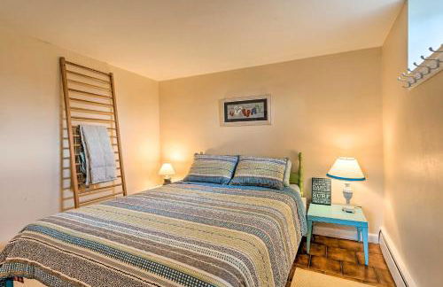 Rhode Island Oceanview Retreat Walk to Shore! - Foto 22