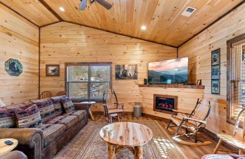 Swimming in the Smokies by American Patriot Getaways - Foto 11