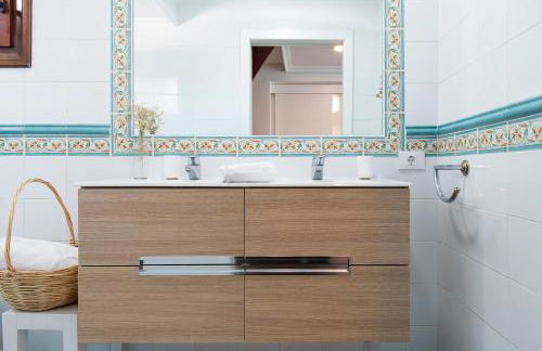 Villa El Castañal con Piscina Privada - Foto 50