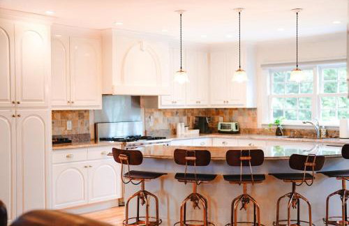 Spacious Coastal Retreat in Buzzards Bay, Quiet & Family-Friendly - Foto 55