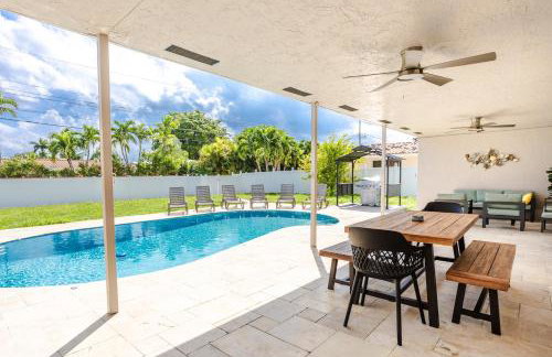 Amazing 5BR Villa Heated Pool near Hard Rock - Foto 2
