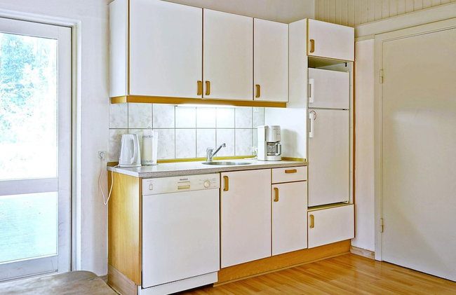 Cozy Holiday Home in Aakirkeby Bornholm near Sea - Foto 12
