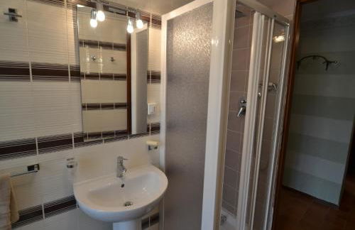 Nature Retreat in Testico - Photo 60