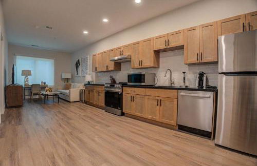 Landing at Hagert and York 1 Bedroom in East Kensington - Foto 15