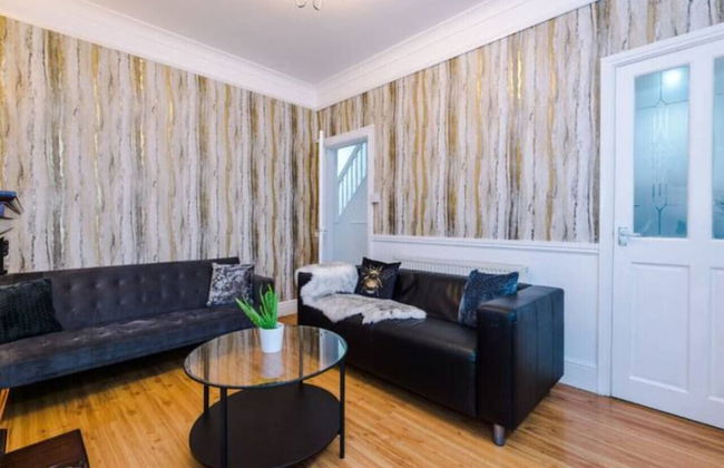 Spacious 4-Bed House Manchester - Foto 23