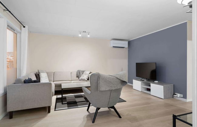 Lovly 3 Bedroom Apartment With the View of Aurora - Foto 10