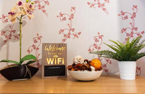 Cosy Inn near Luton Station, Mall and Luton Airport 10 Min - Foto 27