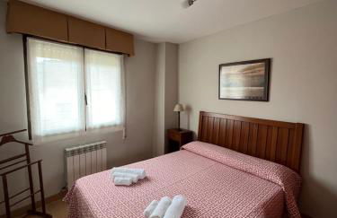 Santa Coloma Apartamentos - Foto 4