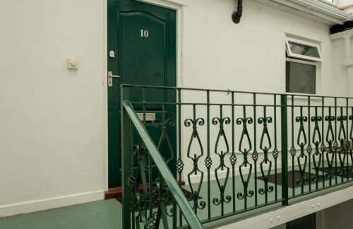 The Gables Poole, 3 Bedroom Penthouse Apartment - Photo 63