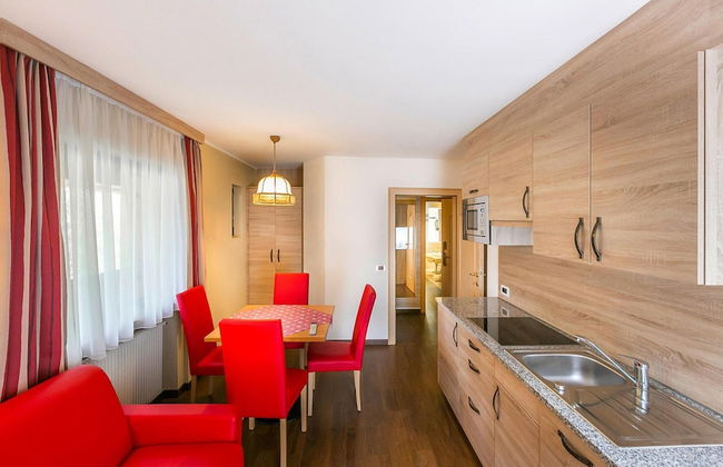 Apartment in Val Gardena Near Ski Slopes - Foto 10