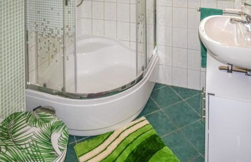 2 Bedroom Awesome Home In Rubkow - Foto 16