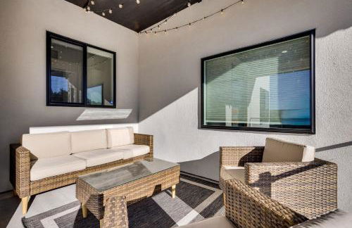 Group Getaway in Monument! High-End Home with Views - Foto 43