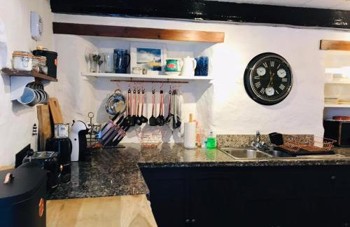 Market House, Mousehole - Photo 15