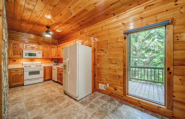 Treetop Oasis - Photo 20