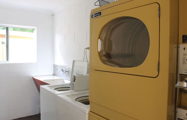 Oasis Inn Cairns - Photo 50