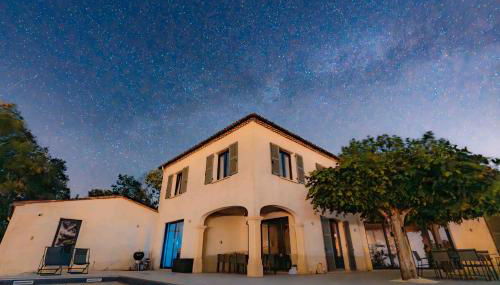 Le mas du roulier, villa provençale chic, 320m2 au calme avec vue 180 sur puy de Dôme - Foto 5