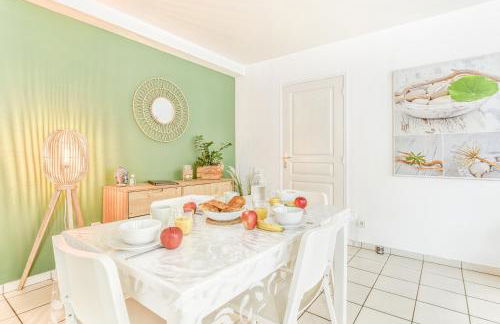 Cosy T2 à 100m de la Gare, parking gratuit, WiFi Fibre pour 4 personnes - Foto 15