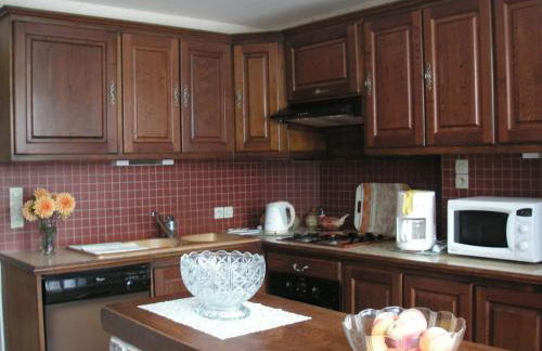 Maison rustique avec salle de jeux, jardin, 5 chambres près du Zoo de Beauval - FR-1-591-34 - Photo 12