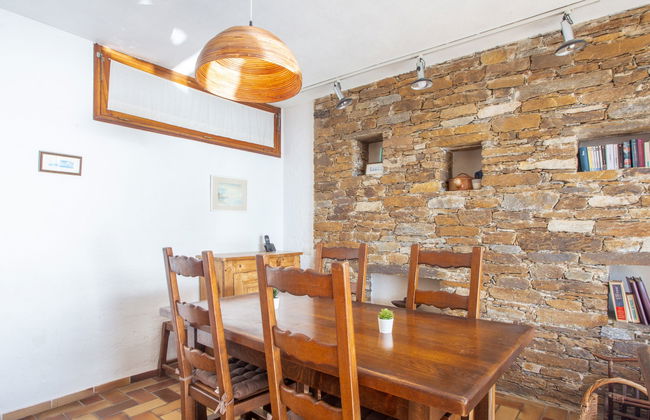 2 bedroom House in Bormes-les-Mimosas with garden and terrace - Photo 8