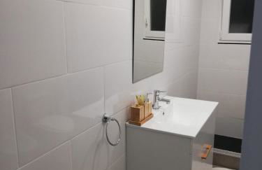 Carrer Esparreguera - Foto 27