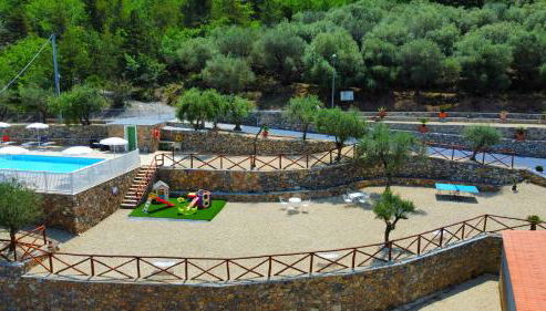 Agriturismo Monte Acuto - natura, mare & relax in piscina - Foto 3, Garden, sunbed