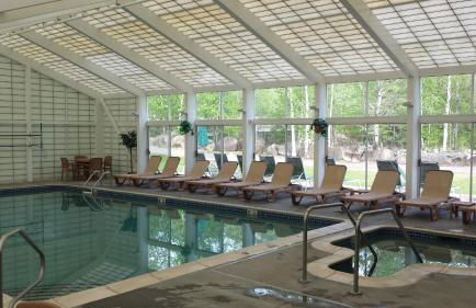 Lovely Townhouse with Views - Foto 17