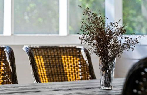 Screened-in Porch Walkable to Soco - Foto 39