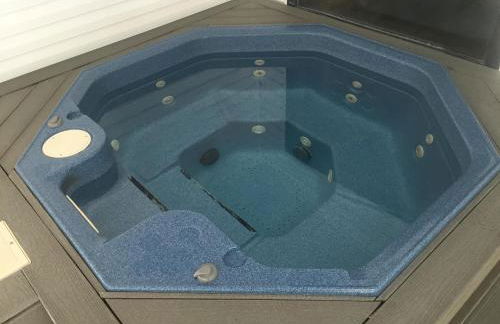 2BR Penthouse Condo - 2 Pools - Close to the Strip - Stairs Required - FREE TICKETS INCLUDED - FHC-24 - Foto 29