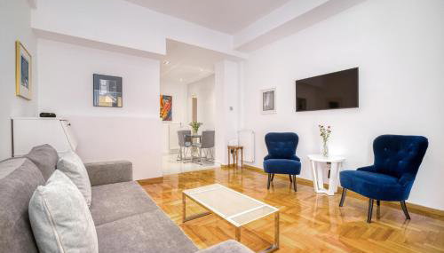 Elegant Light Two Bedroom Apartment in City Center - Foto 1