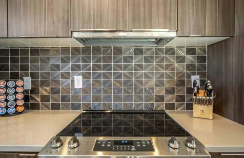 Timber & Tin G 2Bed 2Bath w Pool & Rooftop Deck - Foto 21