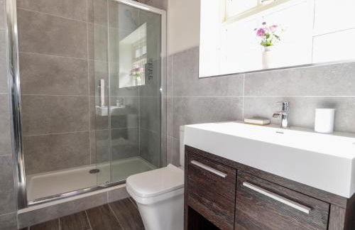 Swallow Cottage - Photo 12