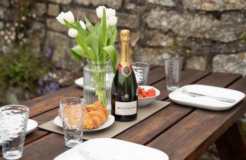 Modern Garden Apartment in a Large Victorian house - Foto 21