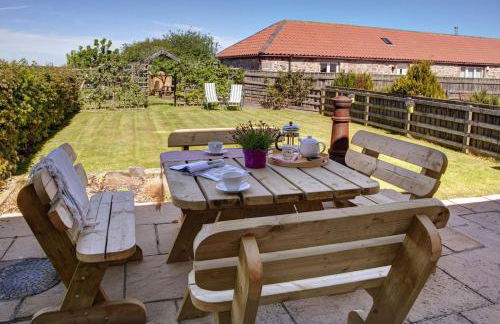 The Apple Store - Photo 27