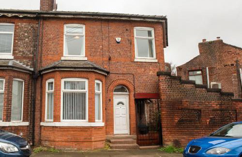 Newly Furnished Cosy 3 bed 20mins from City Center - Foto 12