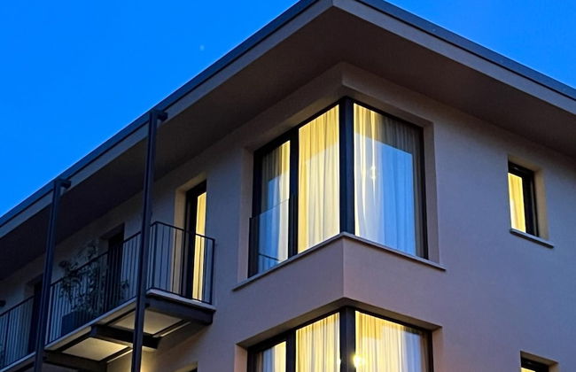 Bernina Suites -2min walk to Bernina Exp - Photo 41