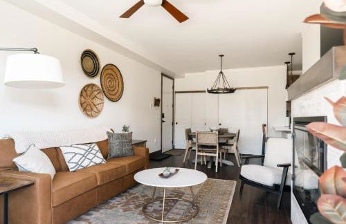 New Luxe Condo - Hot Tub - Minutes to WP! - Fraser - Foto 12