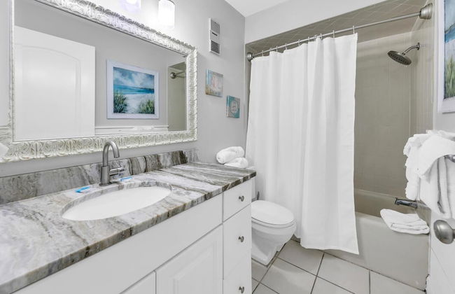 Regency Towers 1204 - Foto 20