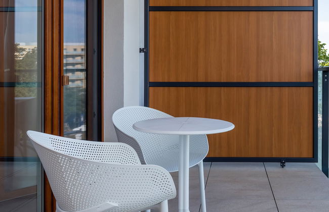 Aquamarina Prima Apartments by Renters - Photo 19