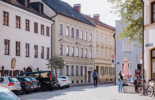 Lumen Homes - Design-Apartment nahe Audi und Altstadt, 3 Zimmer, über 100 m2, Balkon - Photo 59