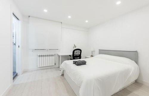 Reformado , céntrico , wifi. - Foto 24