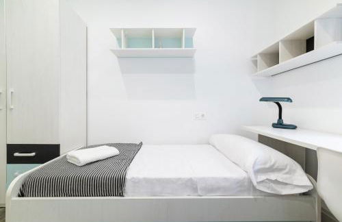 Pajaritos Suites junto a centro, estación de tren y plaza de toros - Photo 34