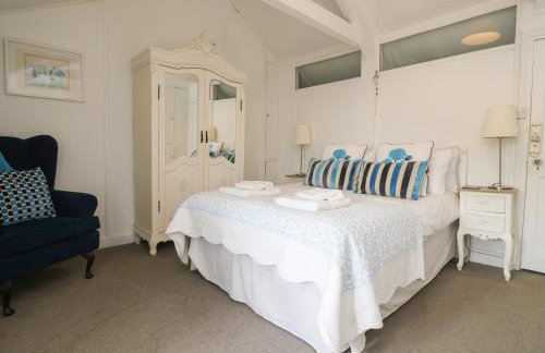 Kerbenetty Harbour Cottage - Photo 16