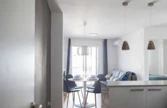 FLORIT FLATS - Apartment Torres de Quart II - Photo 6