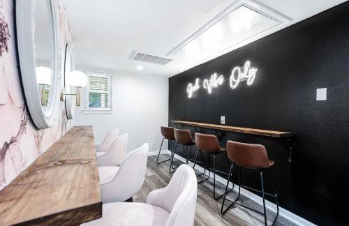 2King Suites HeatedPool Arcade and Pickleball - Foto 11